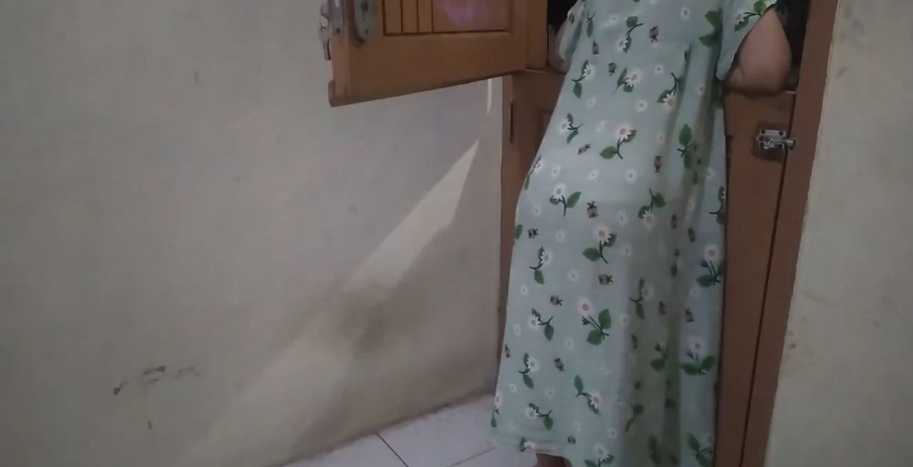 Lagi Liat Situasi Di Luar Sebelum Iclik Dengan Selingkuhannya Viral Trending Indo Yandex